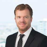 Soren Lindstrom